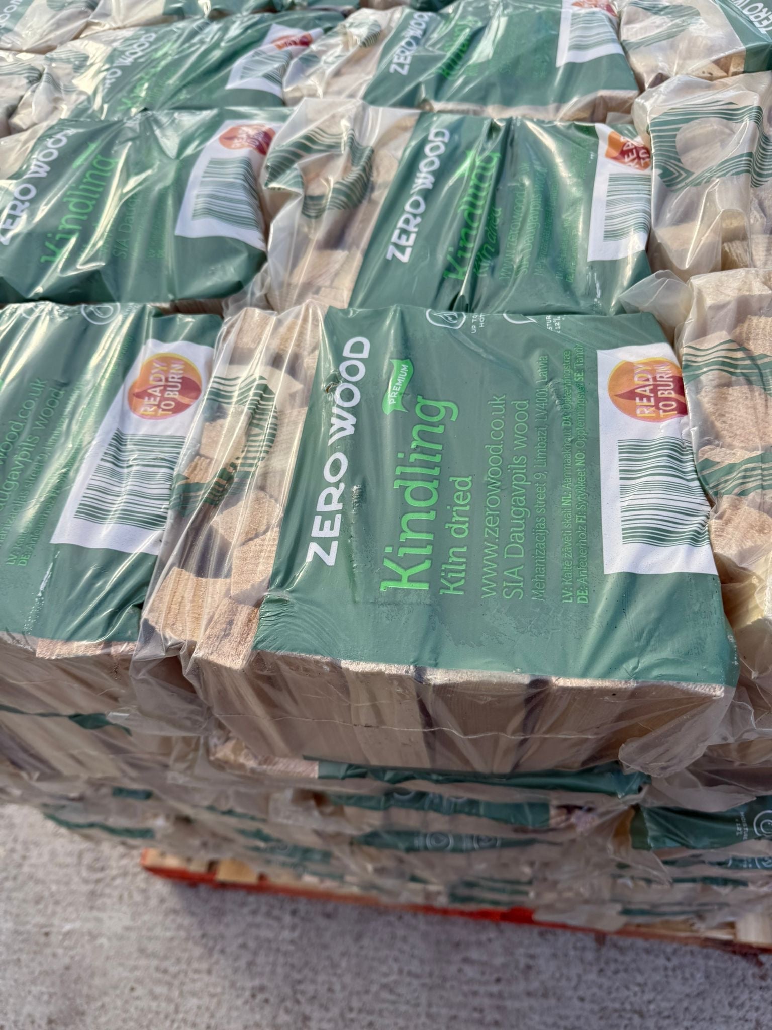 Kindling 200 x 2.0kg plastic bags